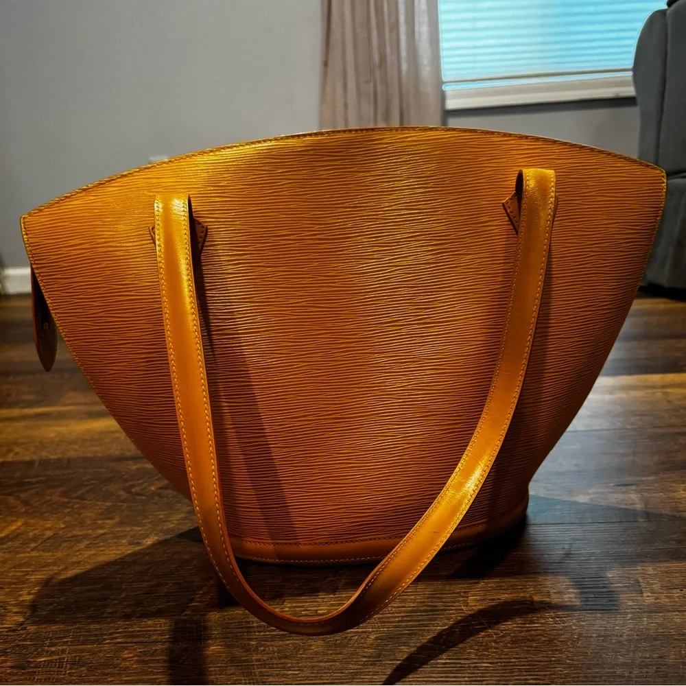 Louis Vuitton Yellow Epi Leather Saint Jacques MM Shoulder Bag - Picture 2 of 12